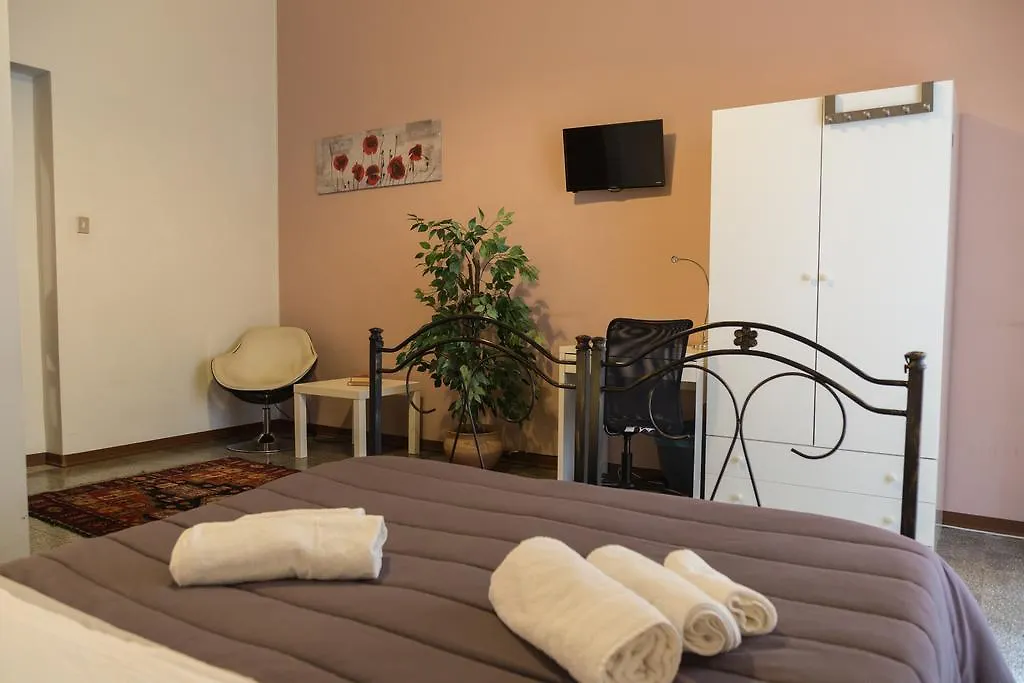 Tra L'Etna E Il Mare B&B Catania