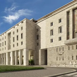 https://bulgari-hotel-roma.it-romehotels.com