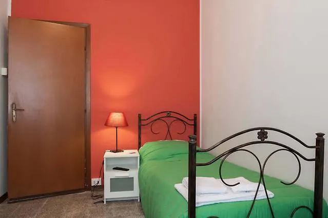 Tra L'Etna E Il Mare B&B Catania Italy