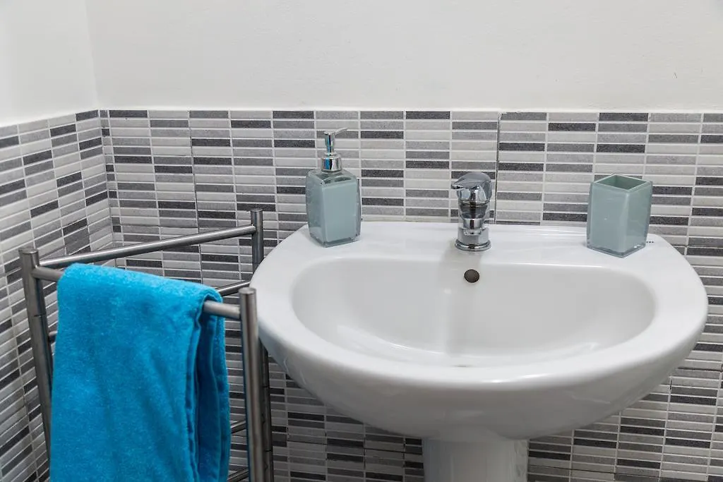 Tra L'Etna E Il Mare B&B Catánia 3*,  Italië