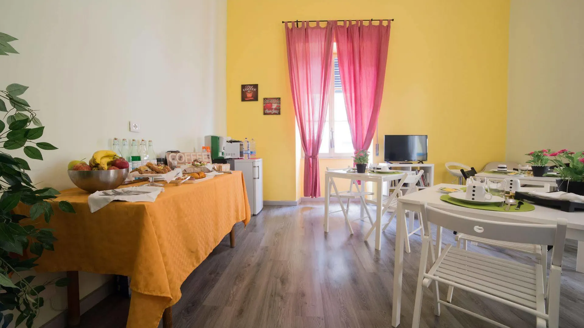Tra L'Etna E Il Mare B&B Catania Italy